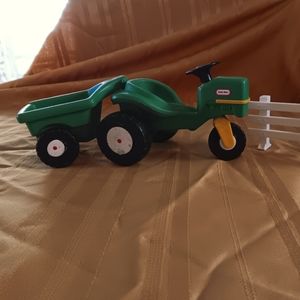 Little Tikes green tractor n wagon vintage